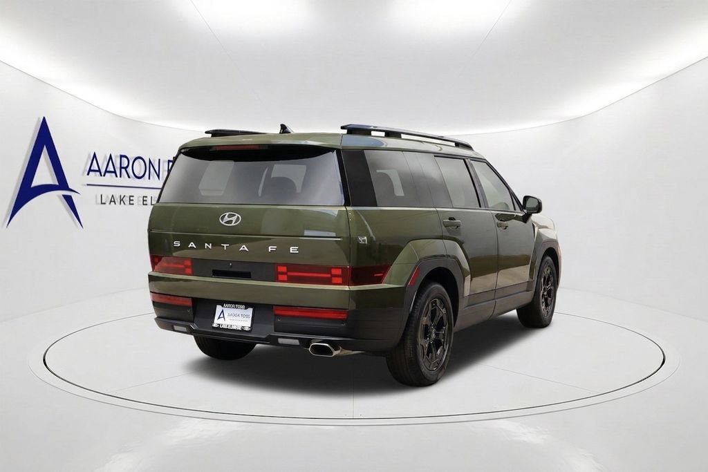 Used 2025 Hyundai Santa Fe SEL FWD image 4