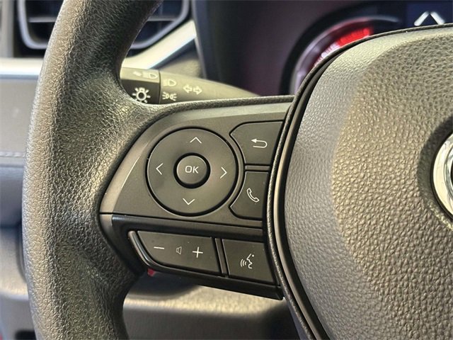 Used 2023 Toyota RAV4 XLE image 32