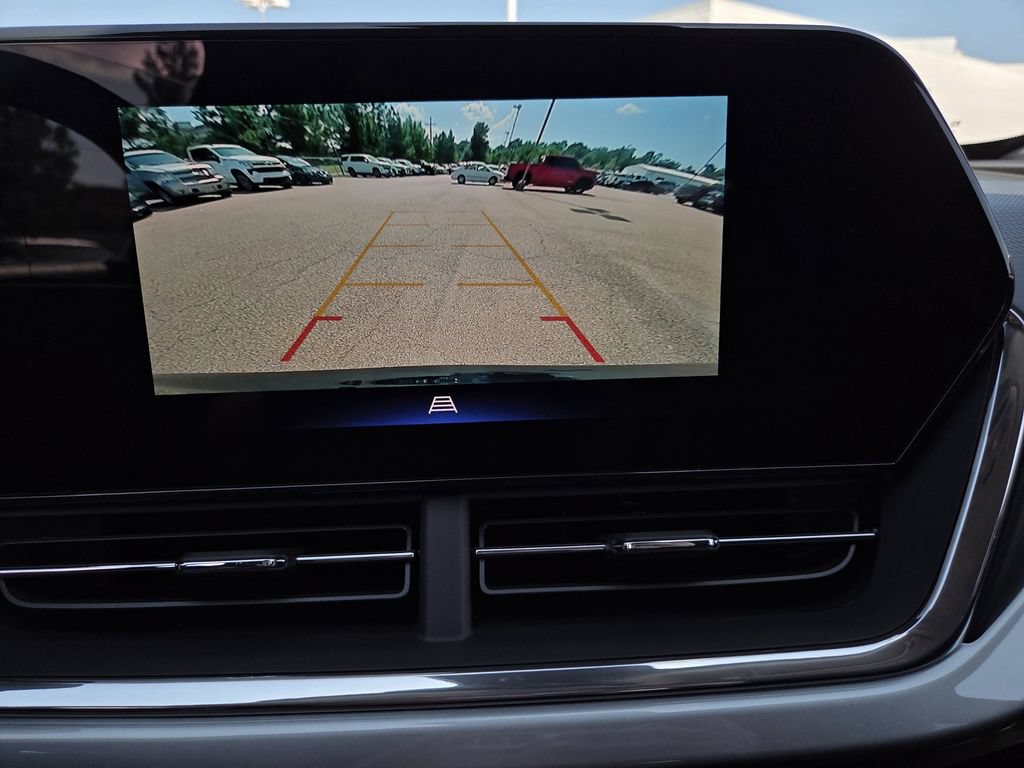 New 2026 Chevrolet Trax LT w/ Driver Confidence Package FWD image 12