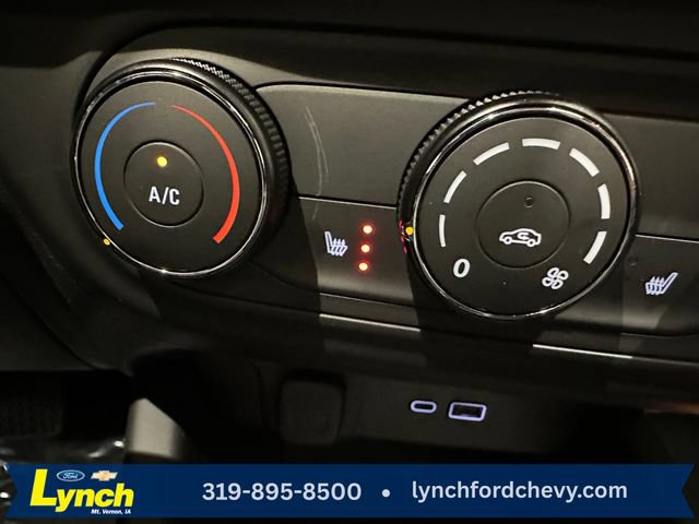 New 2026 Chevrolet Trax RS w/ Sunroof Package FWD image 12