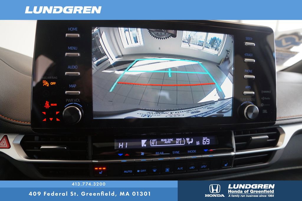 Used 2022 Toyota Sienna XSE w/ XSE Plus Package AWD/4WD image 24