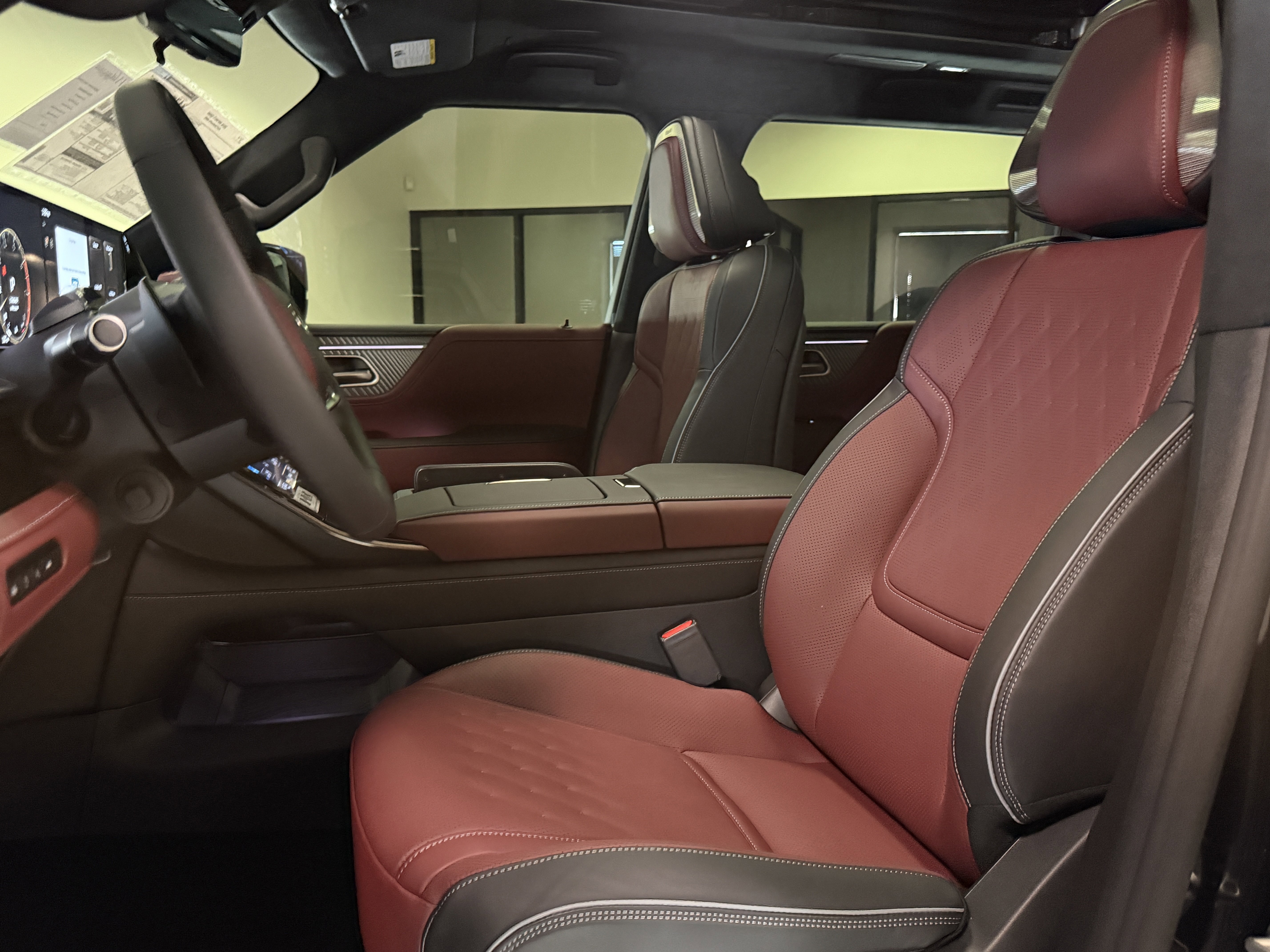 New 2026 INFINITI QX80 Autograph w/ Premium Cargo Package image 12