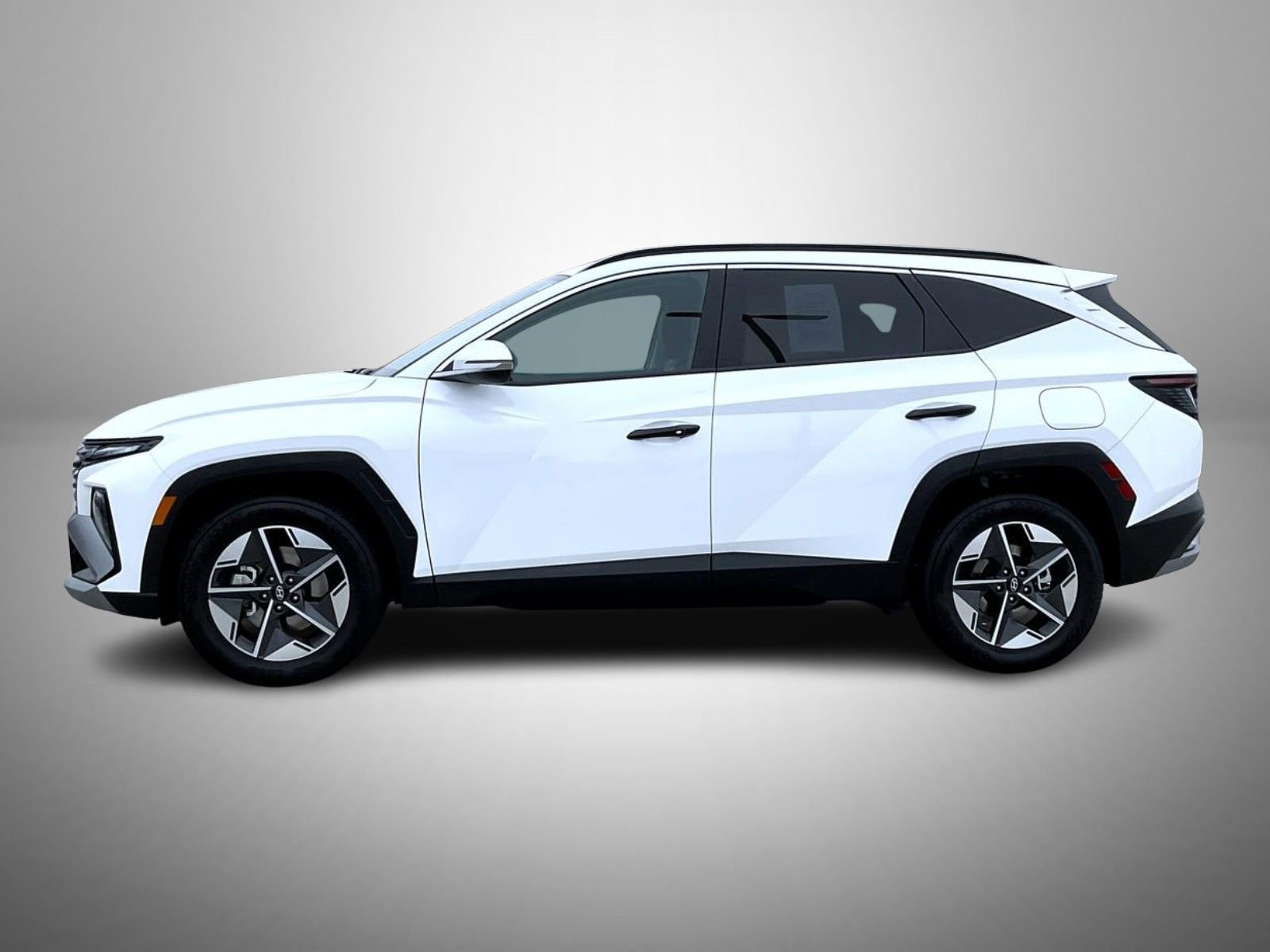Certified 2025 Hyundai Tucson SEL AWD/4WD image 8