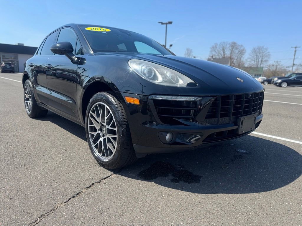 Used 2016 Porsche Macan S AWD/4WD image 16