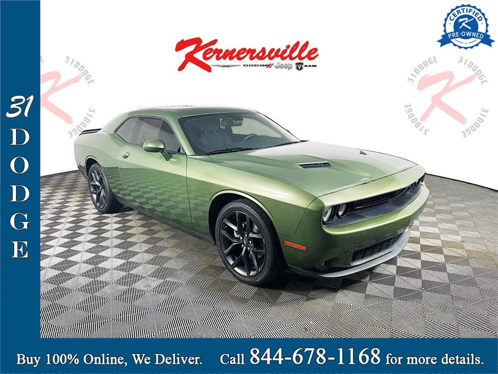 Used 2022 Dodge Challenger SXT w/ Blacktop Package video 1