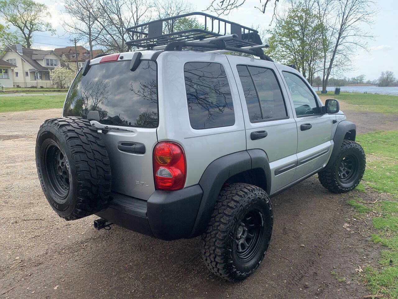 Used 2004 Jeep Liberty Sport w/ PWR Convenience Group AWD/4WD image 3
