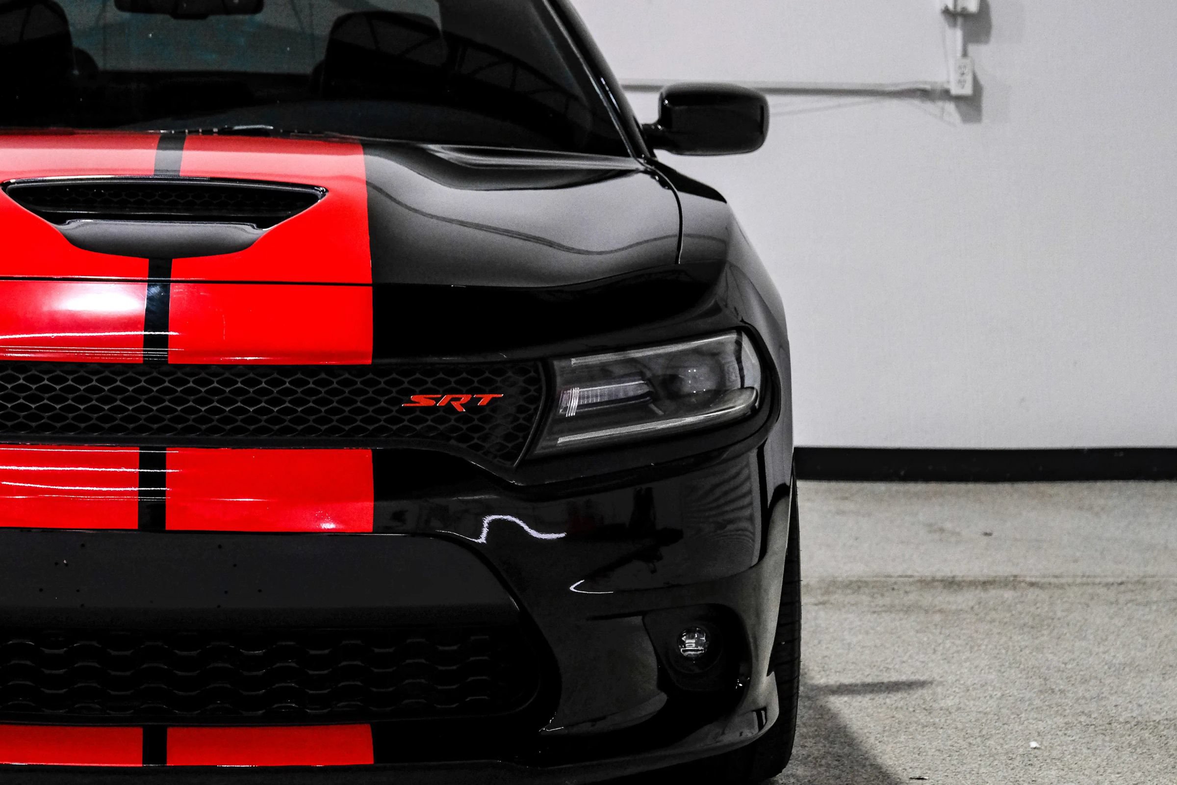 Used 2016 Dodge Charger SRT w/ Harman/Kardon Audio Group RWD image 56