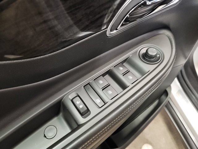 Used 2014 Buick Encore AWD image 21