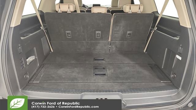 Used 2022 Ford Expedition Max Limited image 25