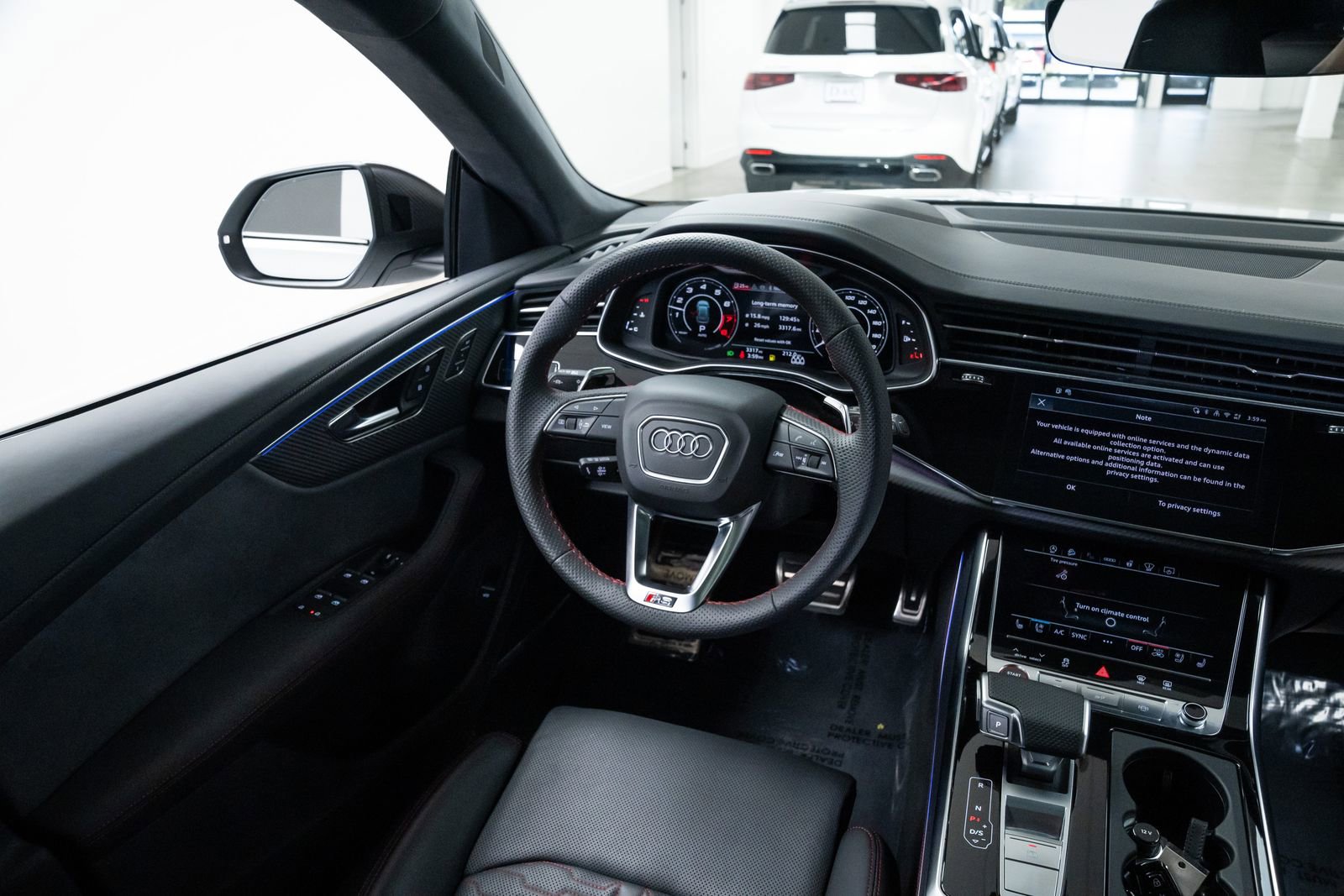 Used 2026 Audi RS Q8 performance image 10