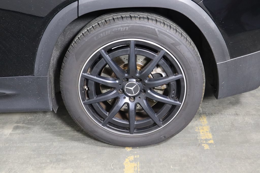 Used 2021 Mercedes-Benz GLB 35 AMG 4MATIC image 43