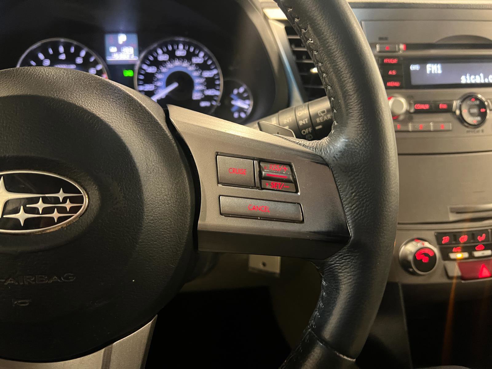 Used 2011 Subaru Outback 2.5i Premium image 14