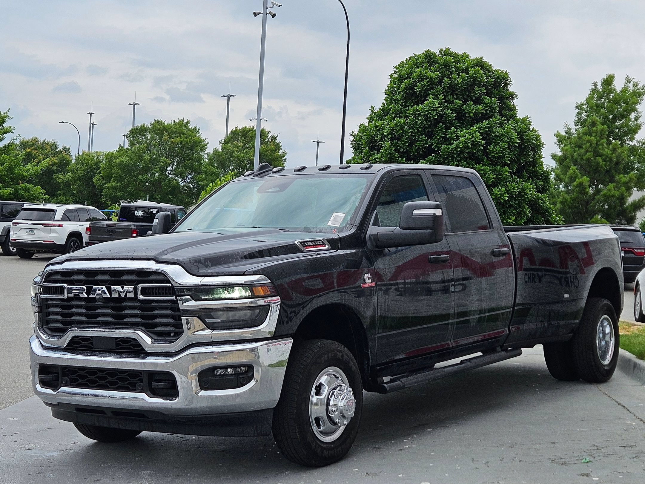 New 2026 RAM 3500 Tradesman AWD/4WD image 3