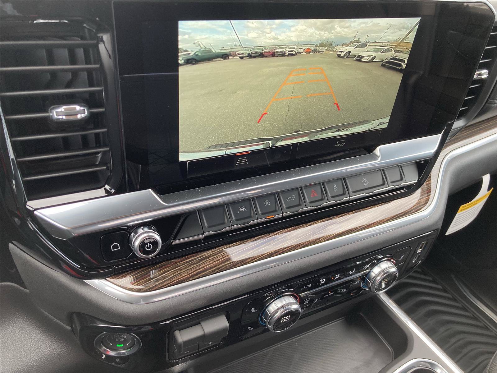 New 2026 GMC Sierra 1500 Elevation w/ X31 Off-Road Package AWD/4WD image 16