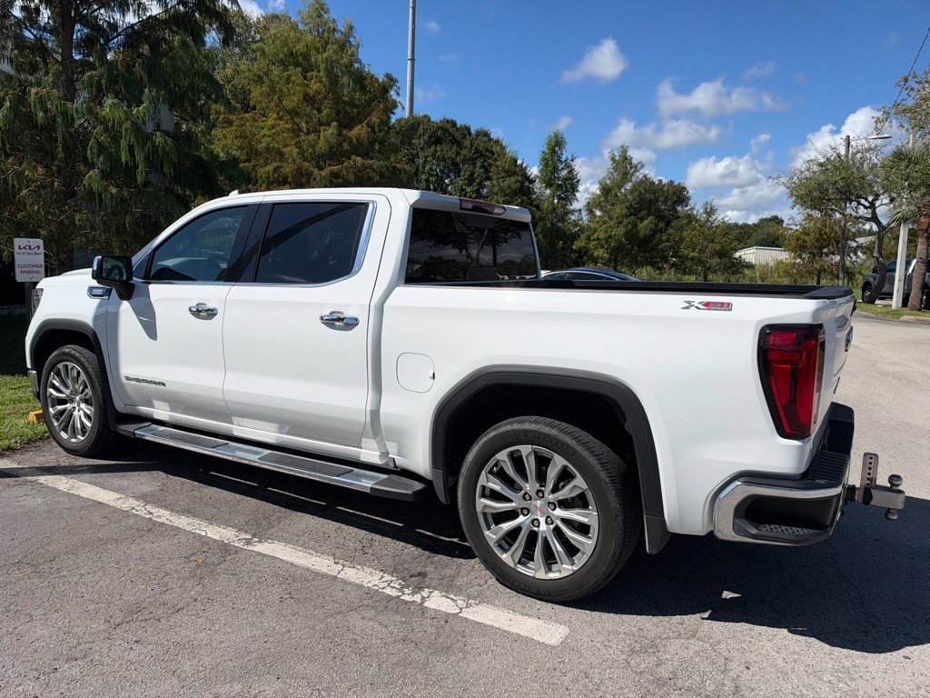 Used 2026 GMC Sierra 1500 SLT w/ SLT Premium Package AWD/4WD image 4