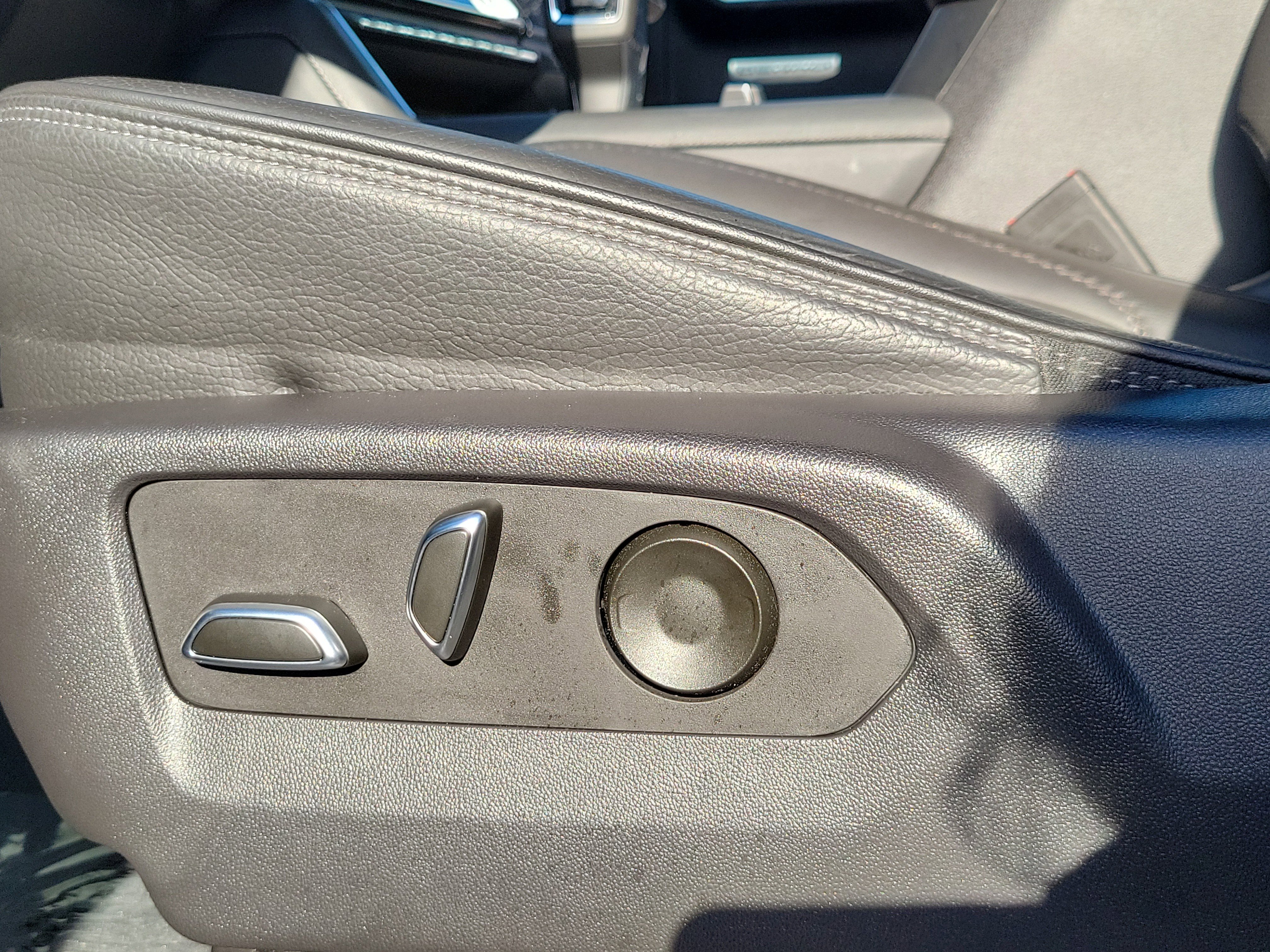 Used 2023 GMC Sierra 1500 Denali w/ Denali Reserve Package image 13