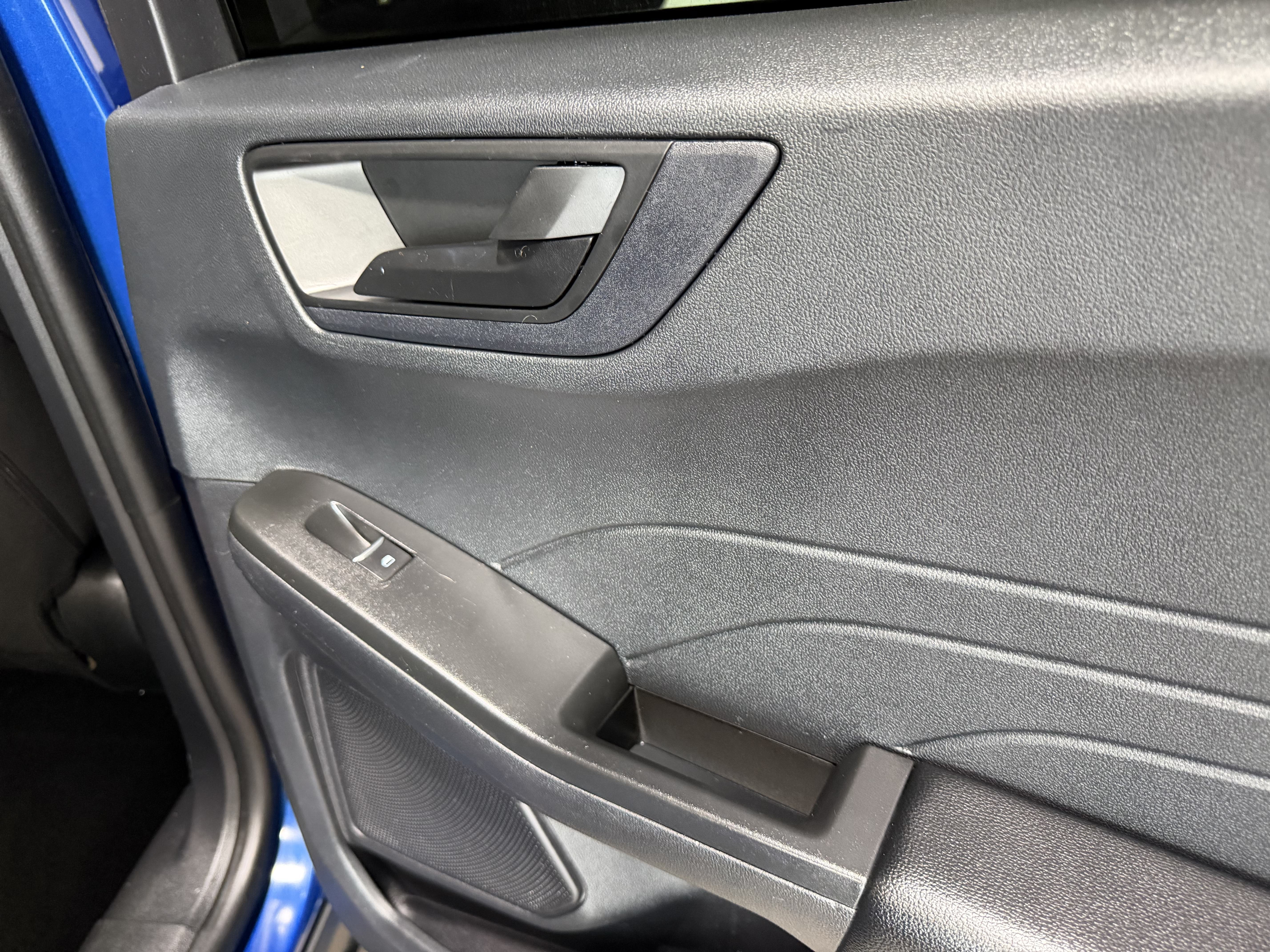 Used 2022 Ford Escape SE FWD image 26