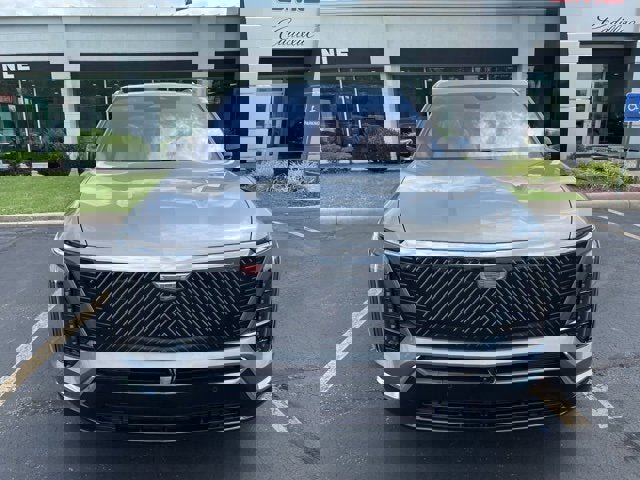 New 2026 Cadillac Vistiq Luxury image 2