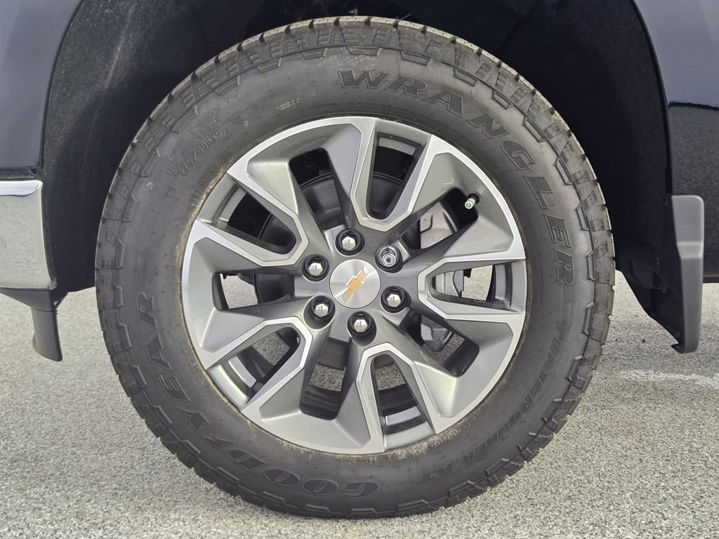 New 2026 Chevrolet Silverado 1500 LT image 15