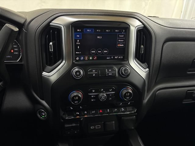Used 2019 Chevrolet Silverado 1500 LT Trail Boss AWD/4WD image 33