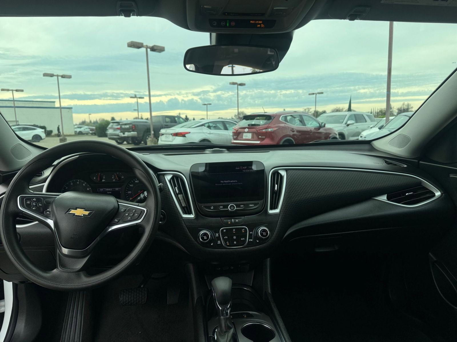 Used 2024 Chevrolet Malibu LT image 33