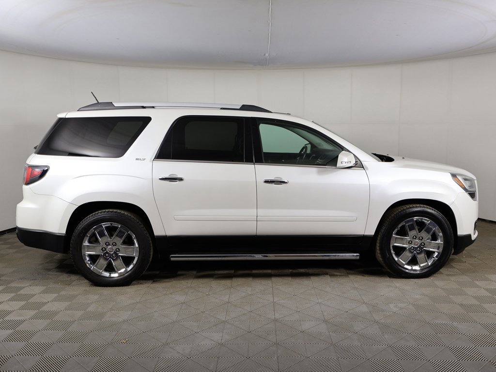 Used 2017 GMC Acadia Limited SLT image 16