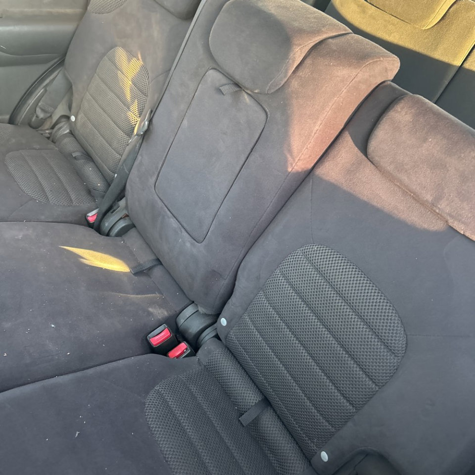 Used 2008 Nissan Pathfinder SE w/ Premium Pkg image 13