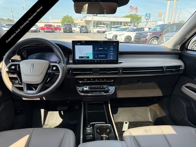 Used 2023 Lincoln Corsair AWD w/ Equipment Group 101A image 17