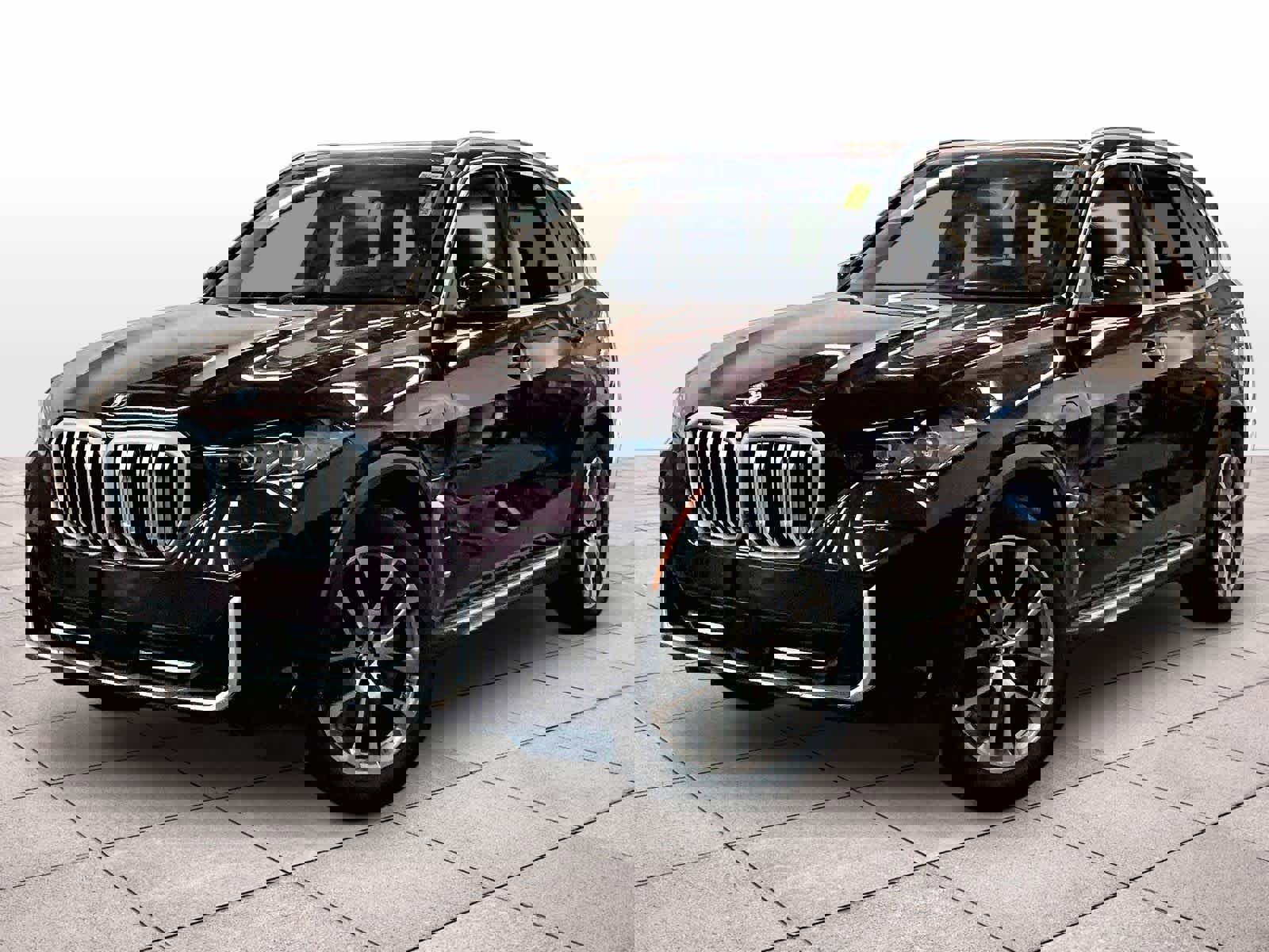 Used 2025 BMW X5 xDrive50e w/ Premium Package image 1