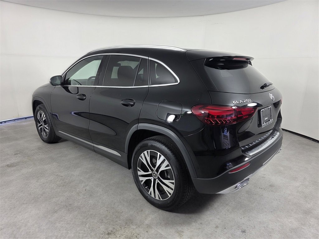 Certified 2025 Mercedes-Benz GLA 250 image 6
