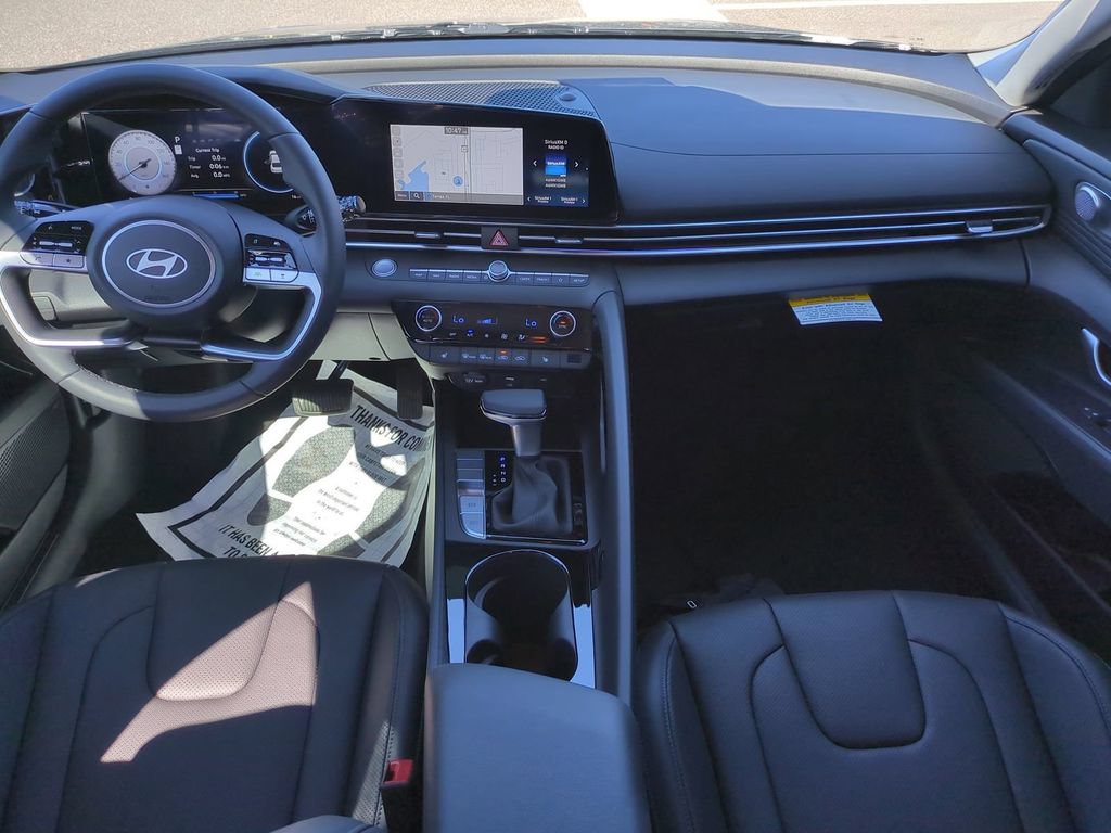 New 2026 Hyundai Elantra Limited FWD image 16
