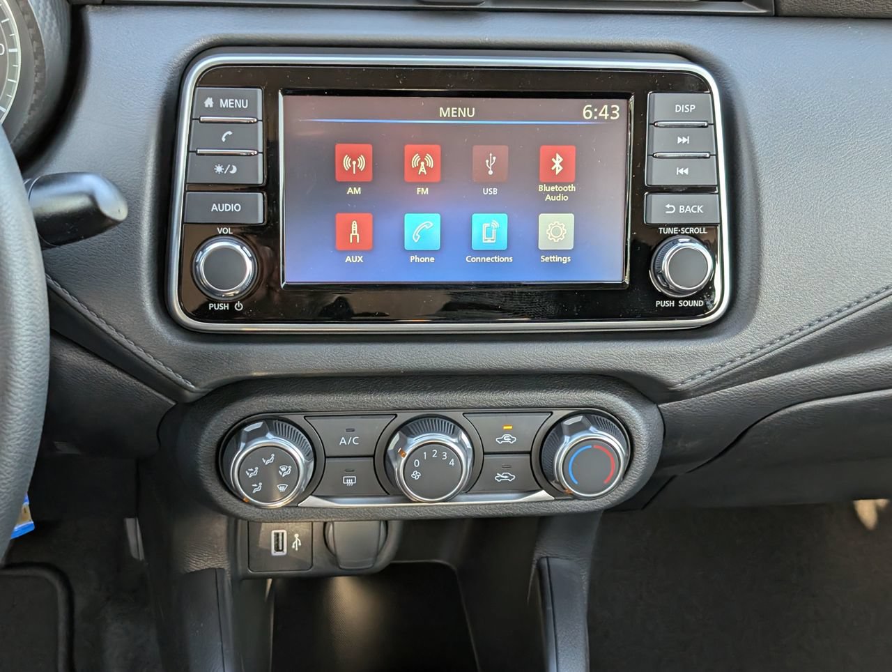 Certified 2025 Nissan Versa S w/ Trunk Package FWD image 11