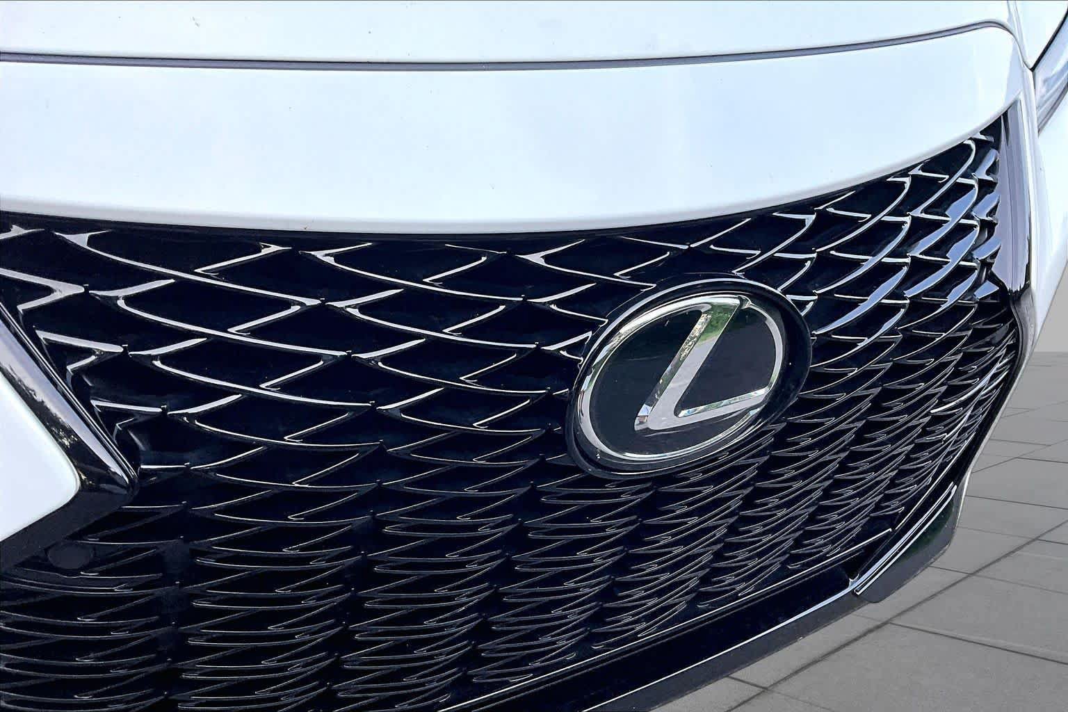 Used 2025 Lexus IS 350 F Sport AWD/4WD image 29