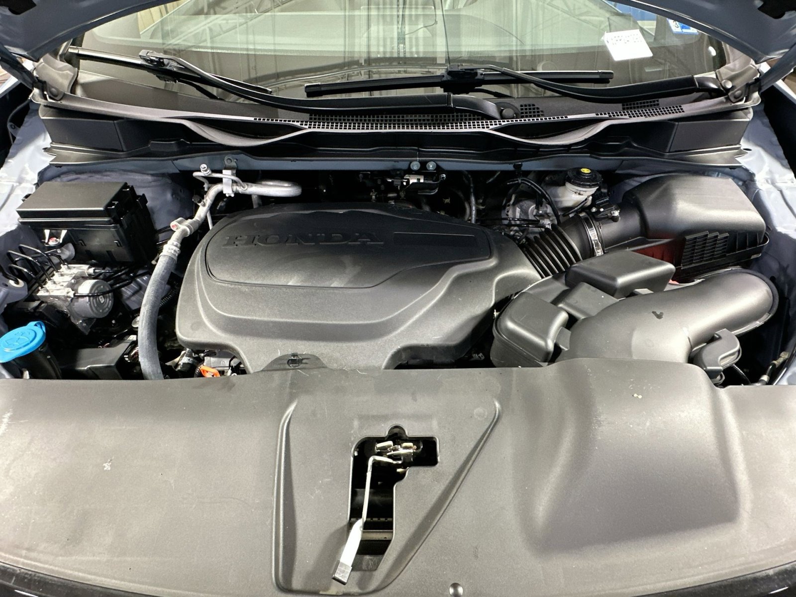 Used 2024 Honda Odyssey Sport image 38