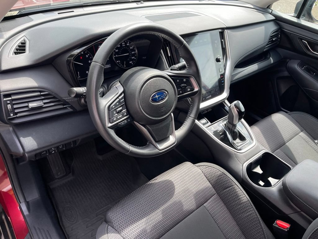 Used 2024 Subaru Outback Premium AWD/4WD image 13