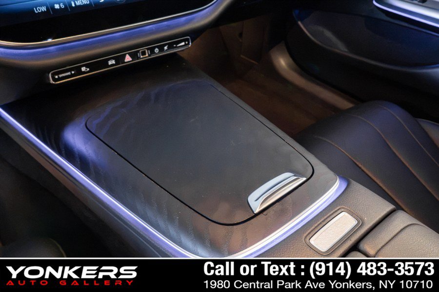 Used 2025 Mercedes-Benz E 350 4MATIC Sedan w/ Winter Package image 22