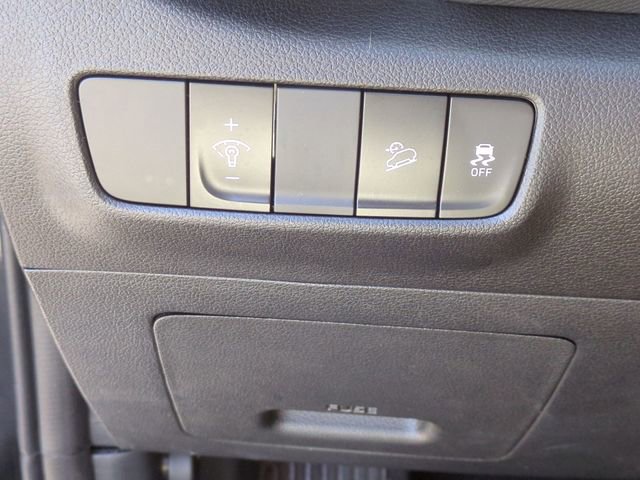 Used 2023 Hyundai Kona SEL image 16