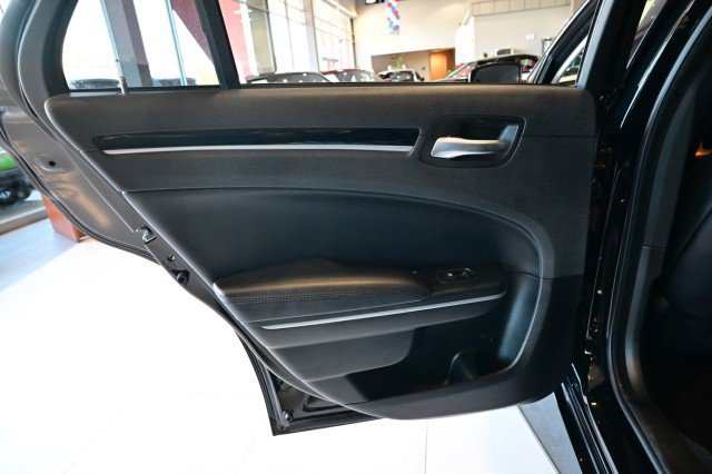 Used 2023 Chrysler 300 Touring AWD/4WD image 20