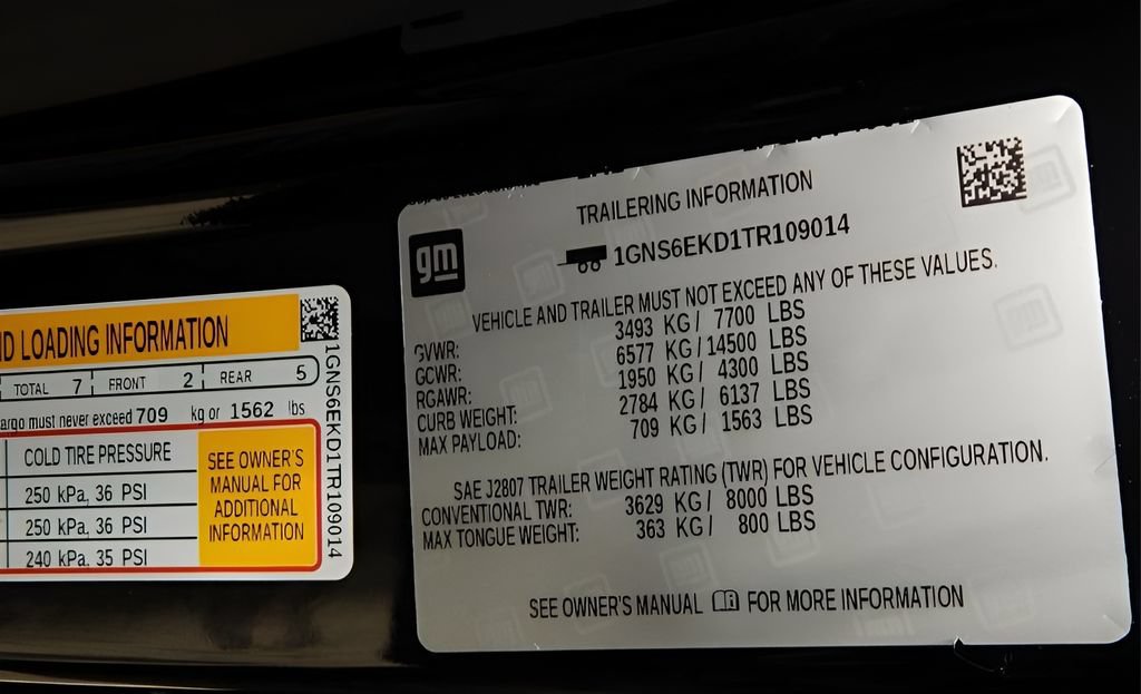 Used 2026 Chevrolet Suburban RST w/ Comfort Package AWD/4WD image 32
