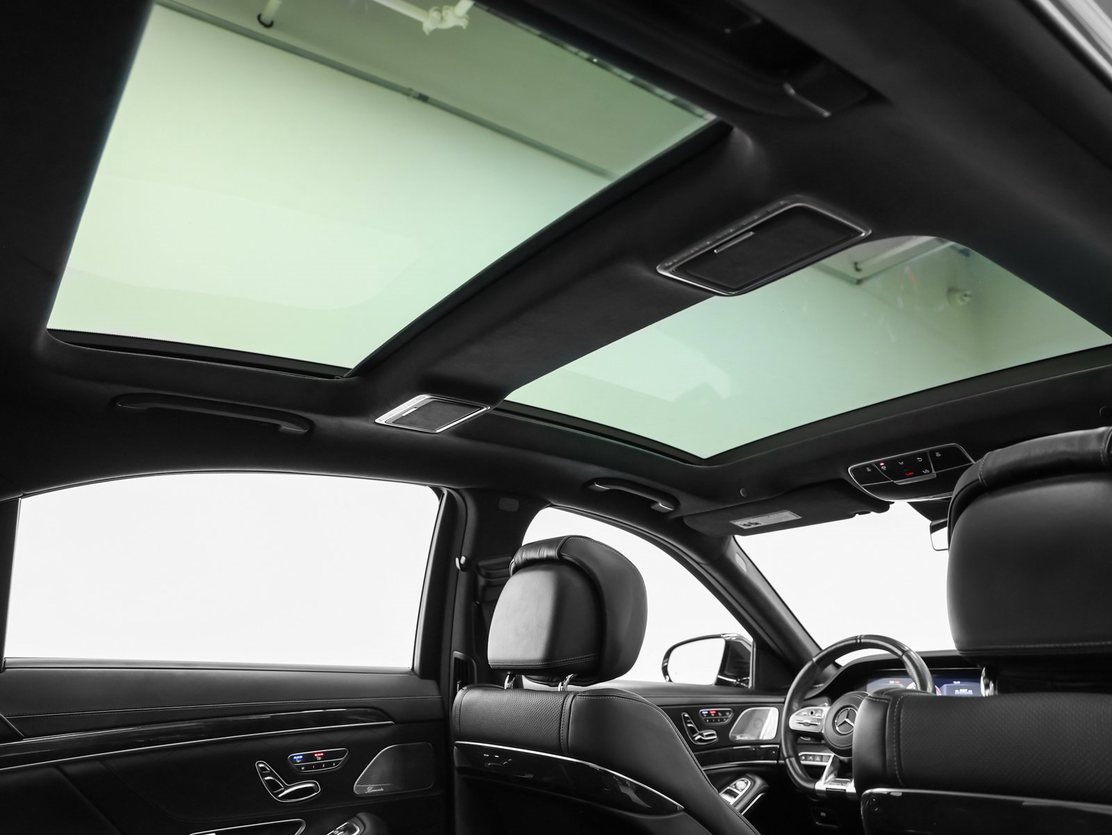 Used 2020 Mercedes-Benz S 63 AMG 4MATIC Sedan image 41