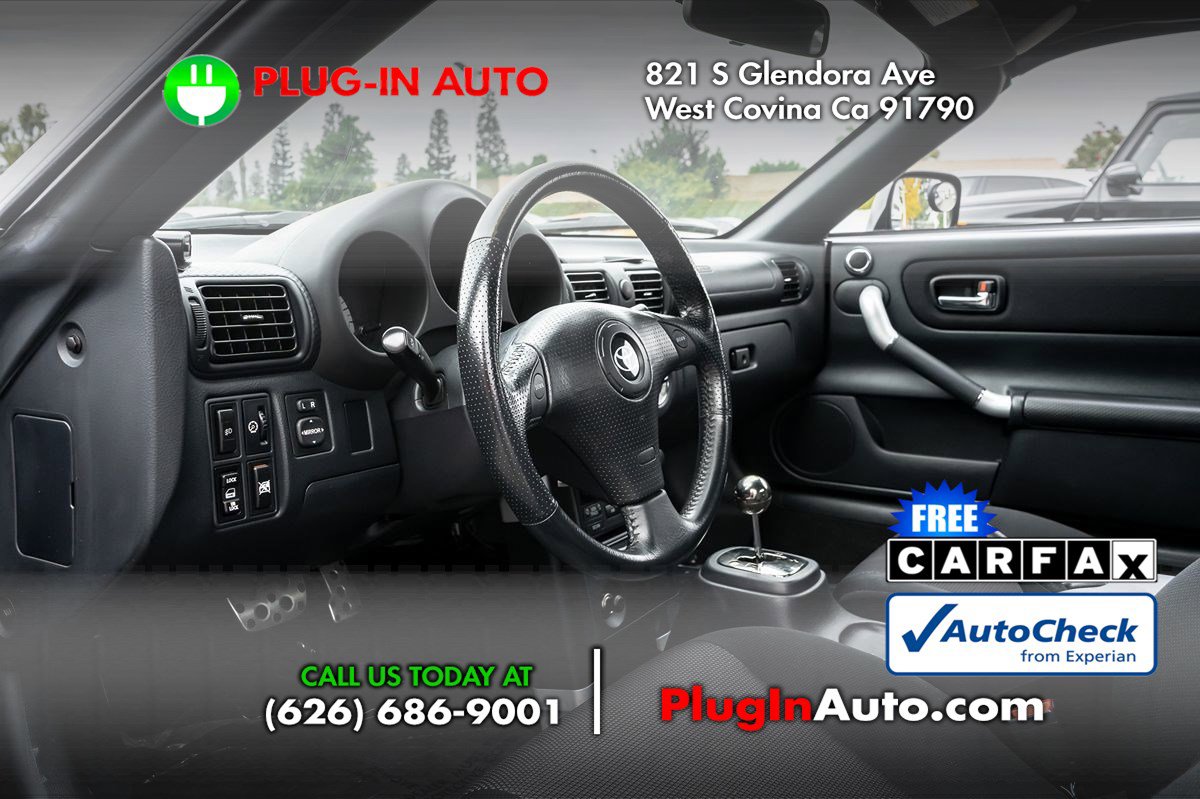 Used 2005 Toyota MR2 image 10