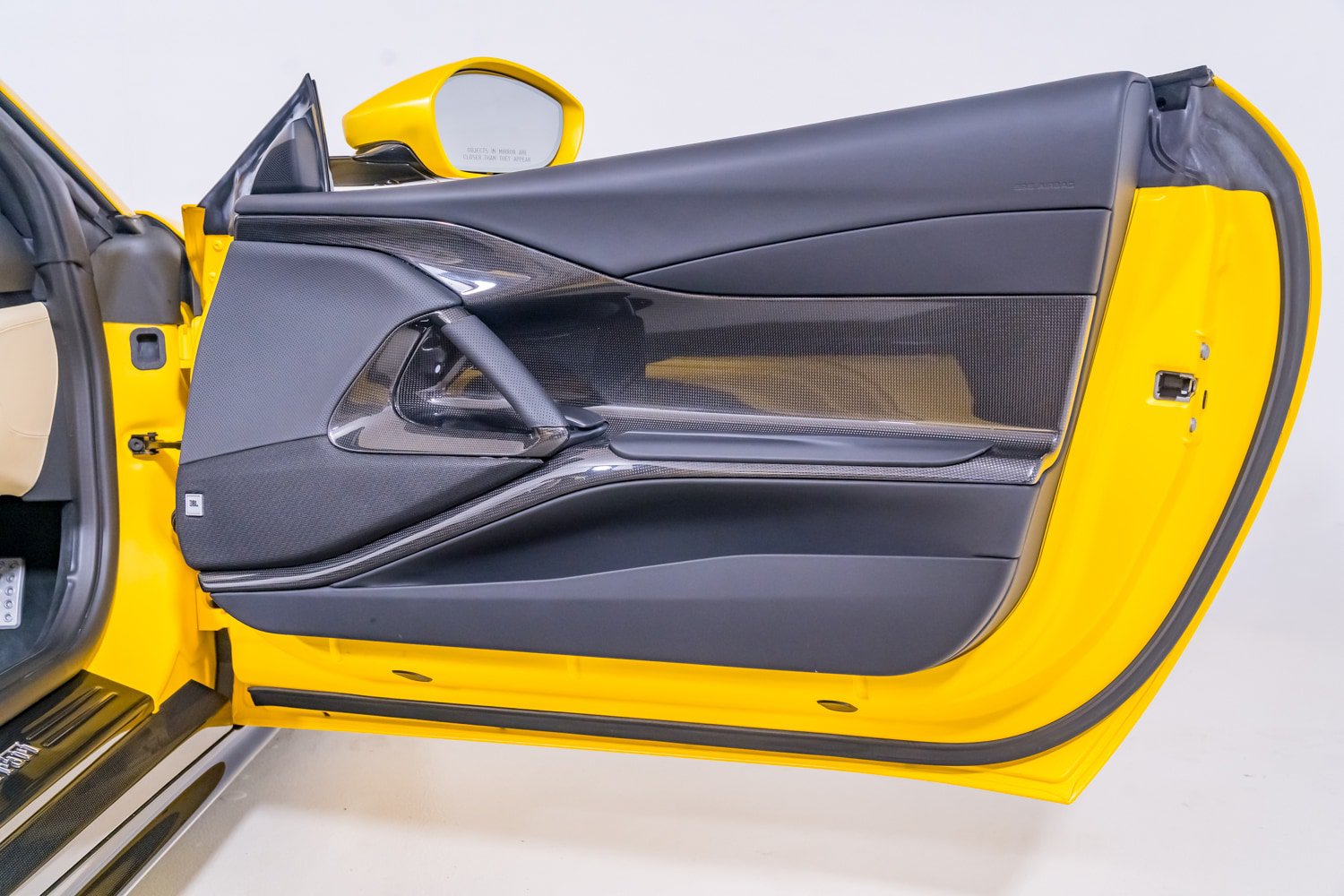 Used 2022 Ferrari 812 GTS RWD image 36