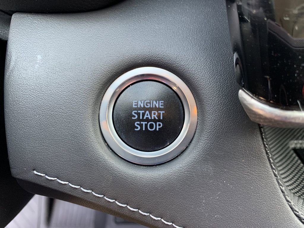 Used 2020 Toyota Highlander Platinum image 29