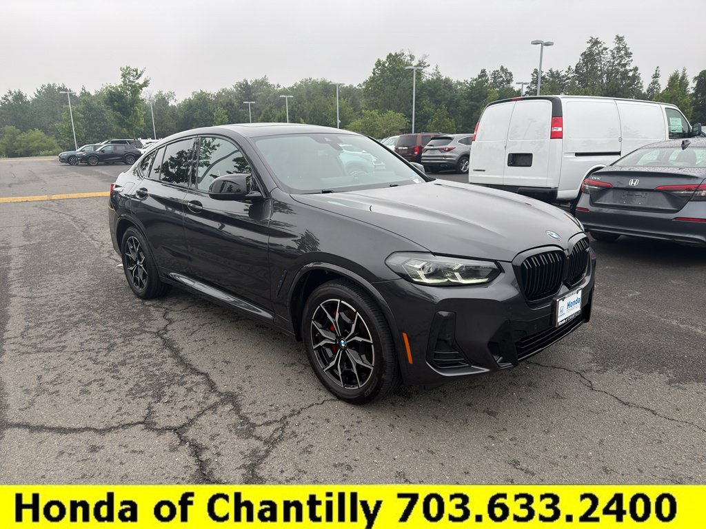 Used 2022 BMW X4 M40i w/ Shadowloine Package AWD/4WD video 1