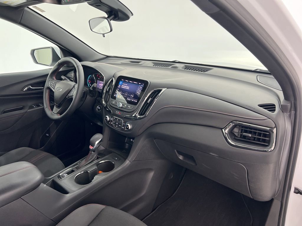Used 2024 Chevrolet Equinox RS FWD image 25