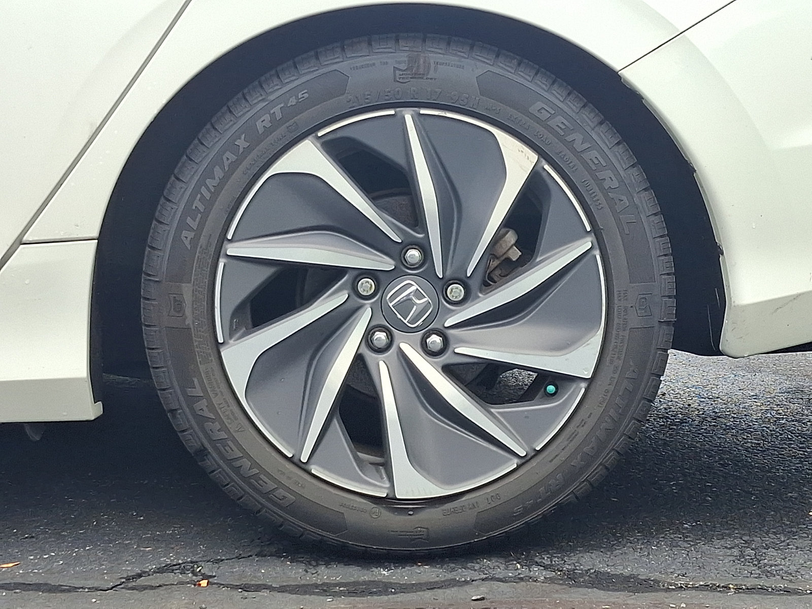 Used 2019 Honda Insight Touring image 6