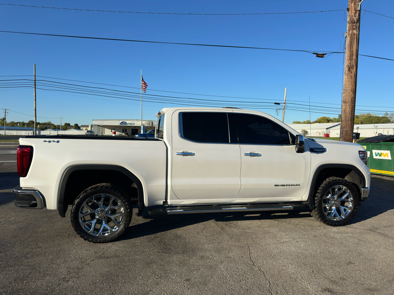 Used 2022 GMC Sierra 1500 SLT image 17