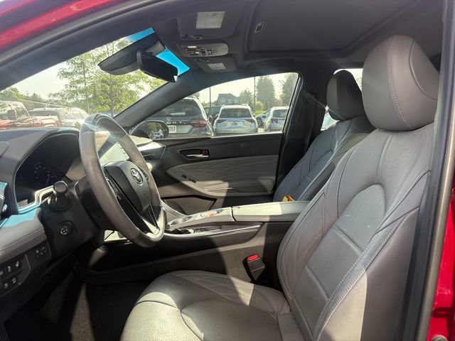 Used 2022 Toyota Avalon Limited w/ Advanced Safety Package FWD image 5