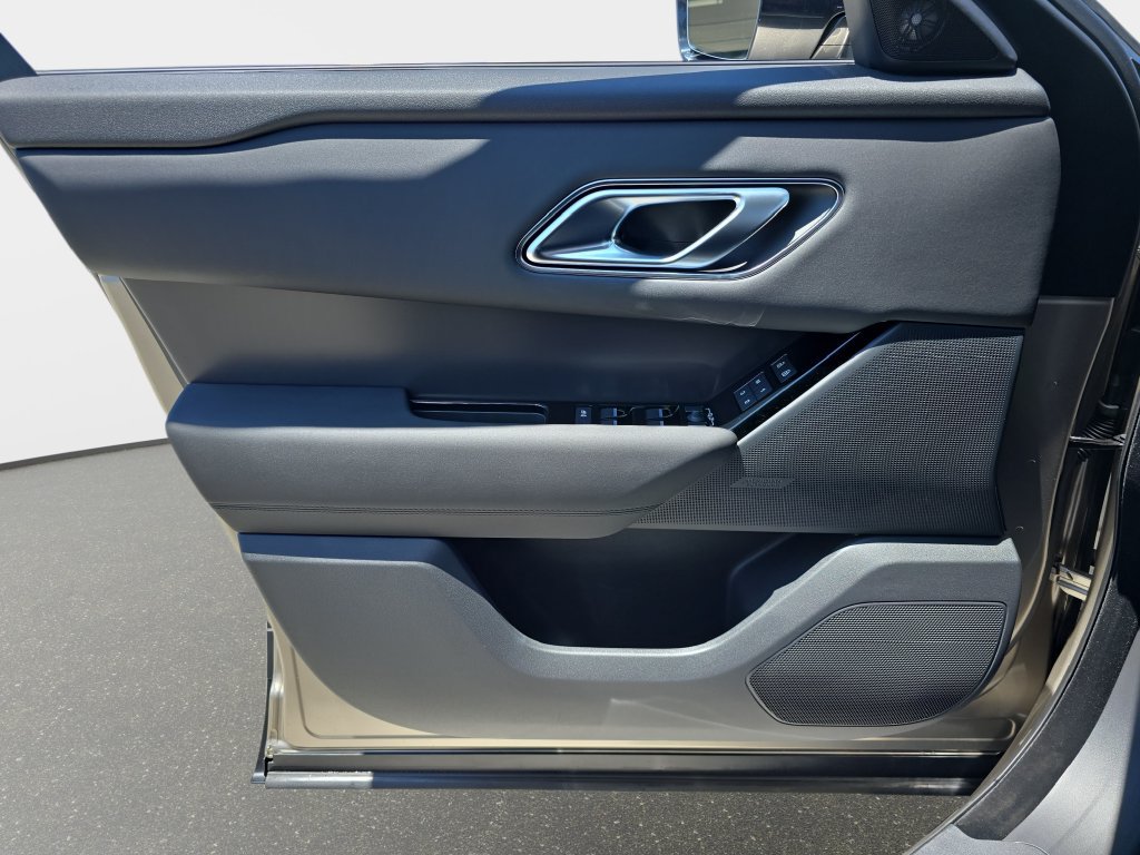 New 2026 Land Rover Range Rover Velar S AWD/4WD image 27