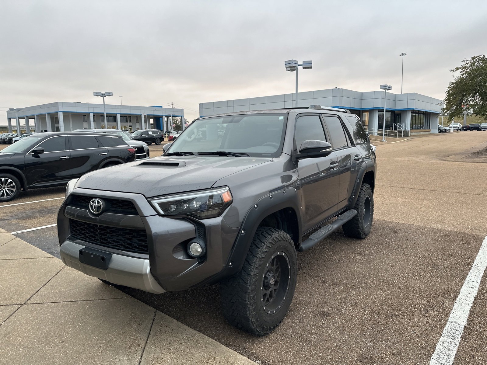 Used 2016 Toyota 4Runner Trail Premium image 4